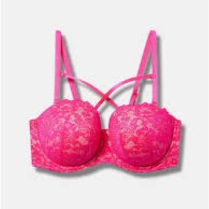 Torrid Bombshell Everyday wire free  Vibrant Pink Lace Bra